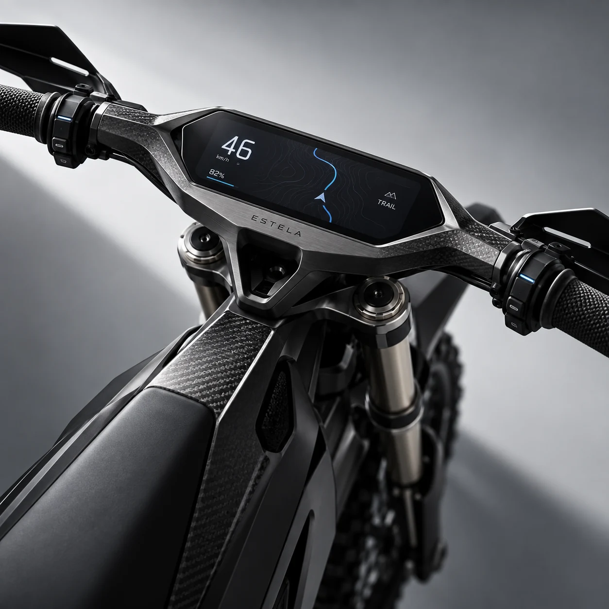 Manillar Timón en metal satinado y carbono, con pantalla enrasada de velocidad, batería y navegación