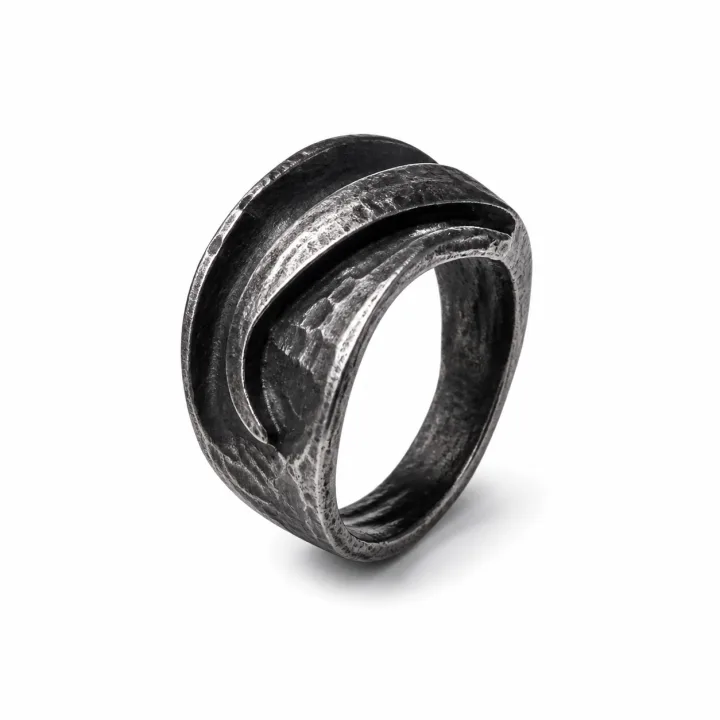 Anillo Espiral de plata oxidada